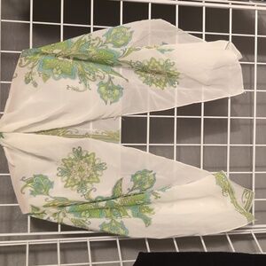 Swimsuit cover up shoulder cover up